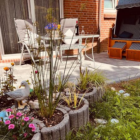 Seelund: Tranquil Garden Apartment Near Baltic Sea Schonhagen  Exterior photo