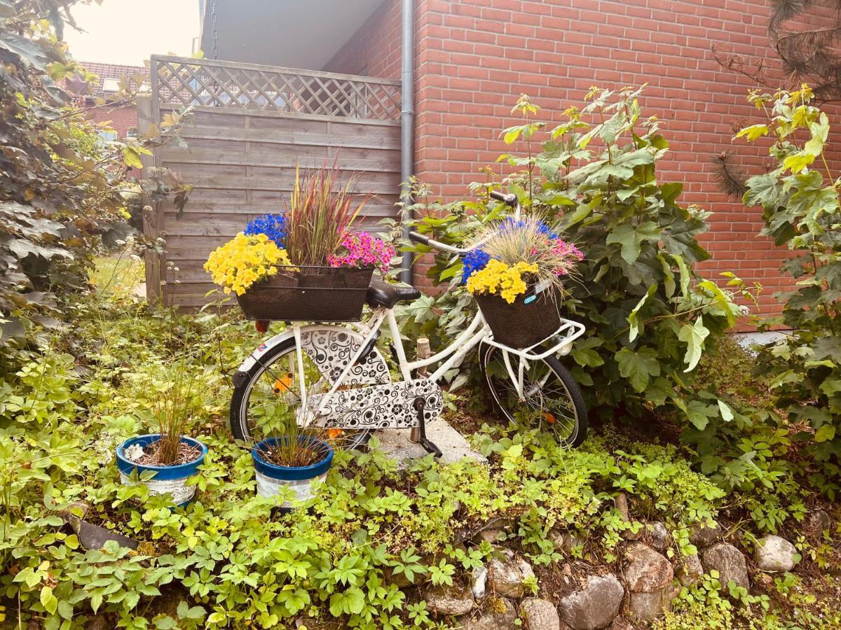 Seelund: Tranquil Garden Apartment Near Baltic Sea Schonhagen  Exterior photo